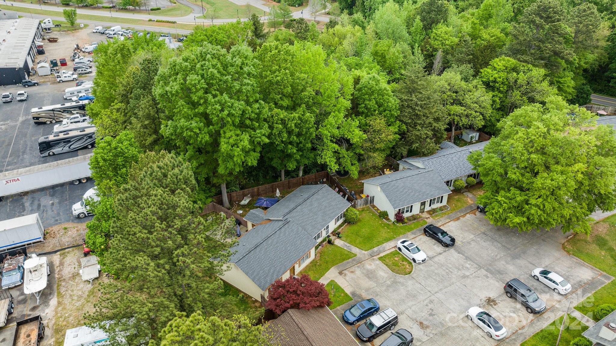 Cedar Villas - Residential