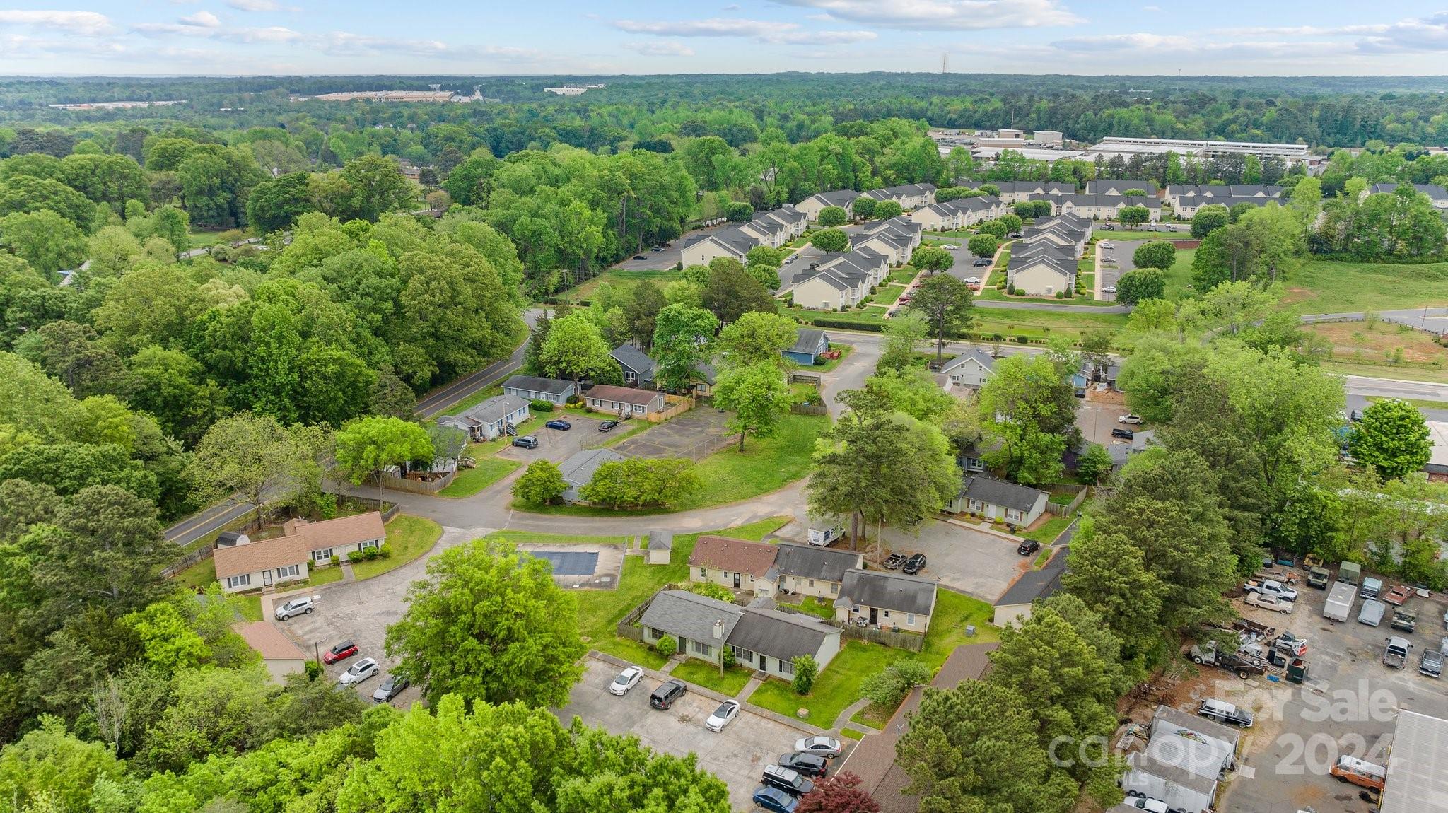 Cedar Villas - Residential