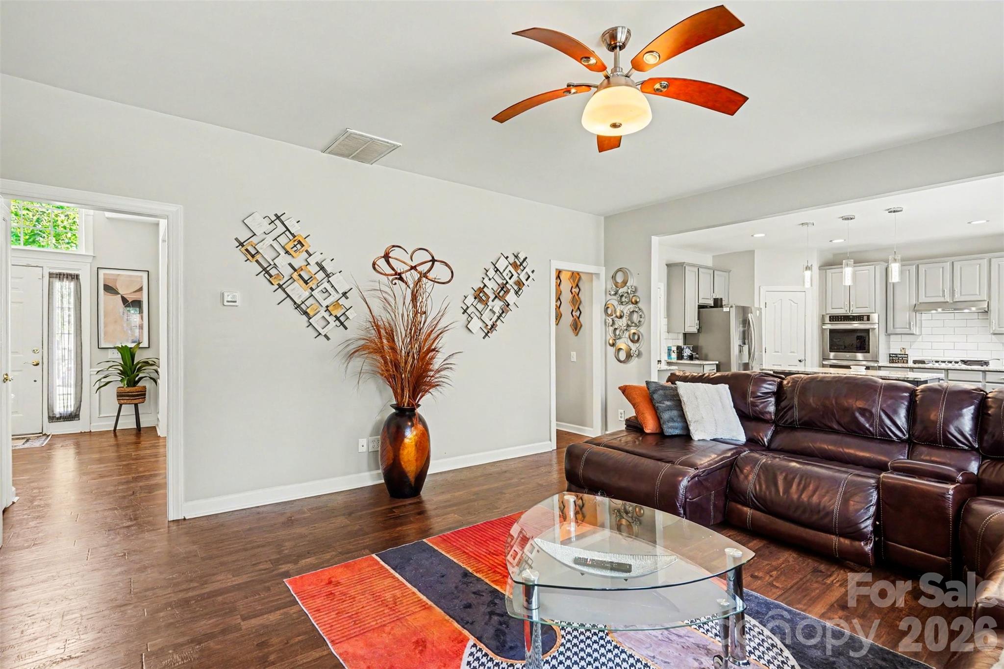 8021 Pelorus Lane