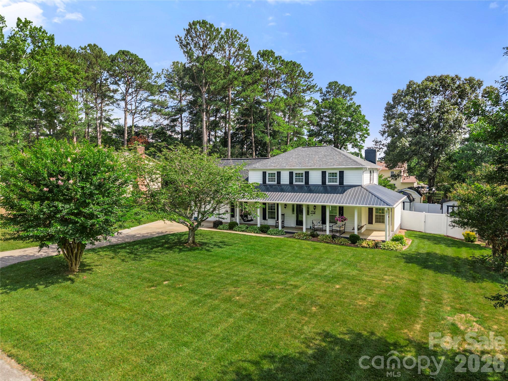 1401 Rivermont Drive