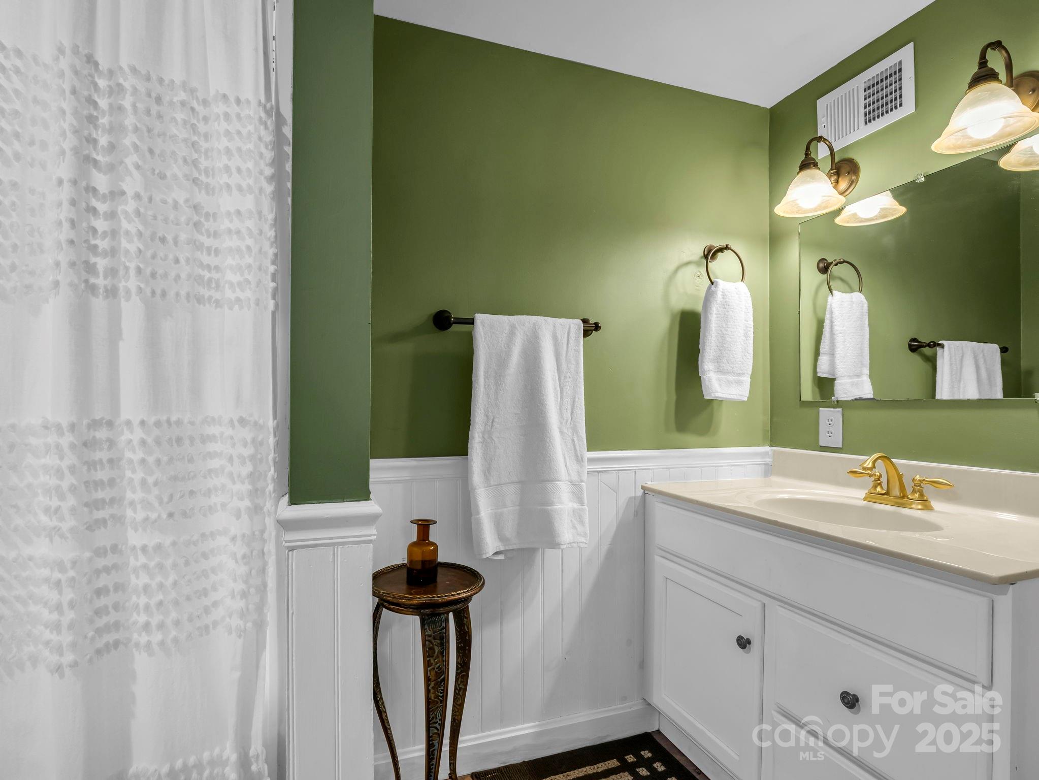 First Broad Acres - Residential