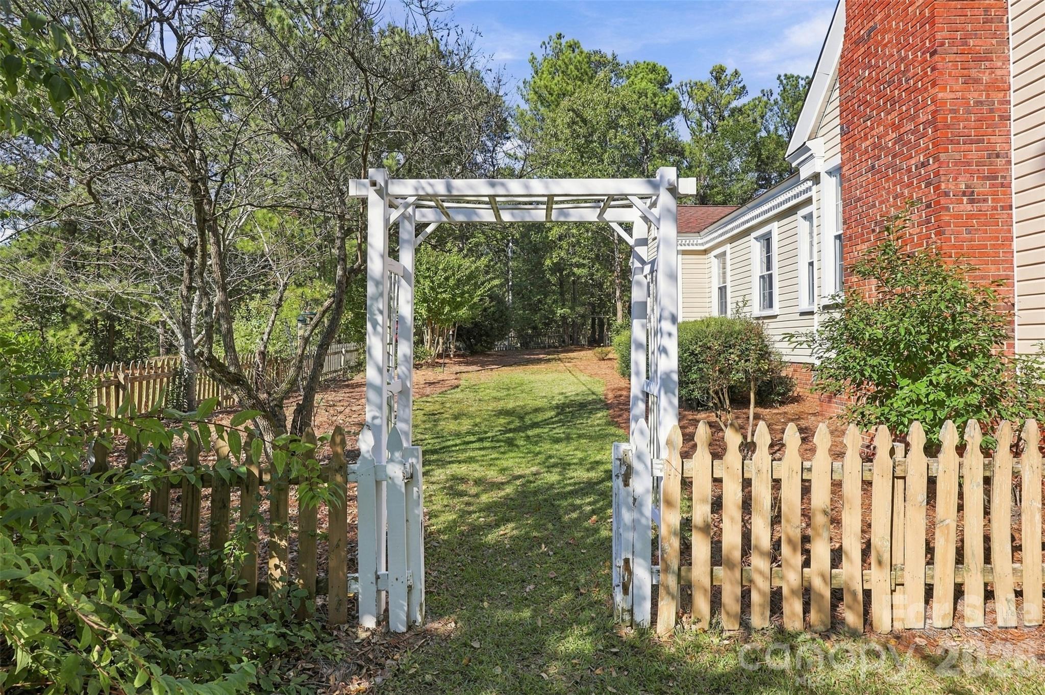 1220 Williams Road