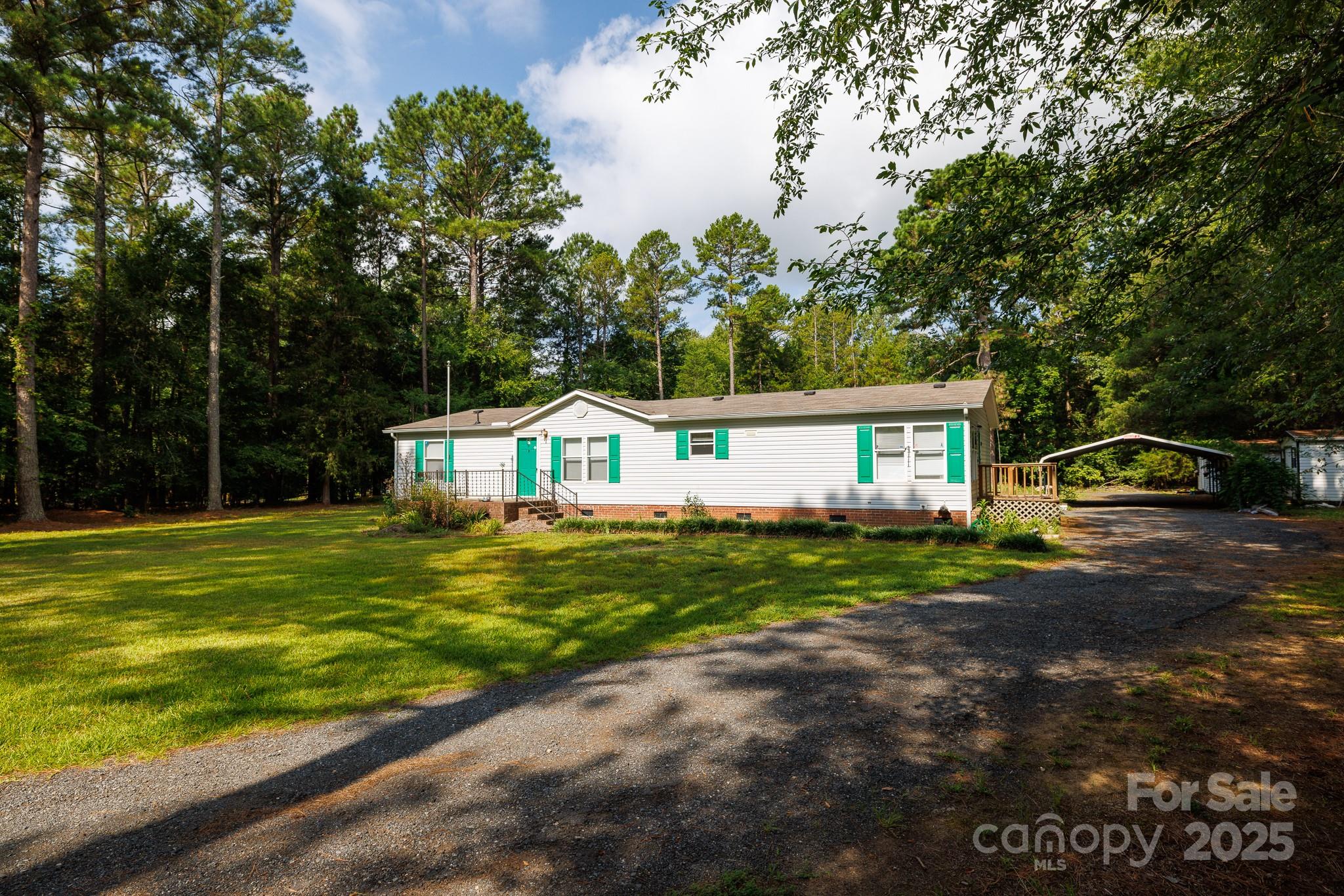 837 Huntington Drive