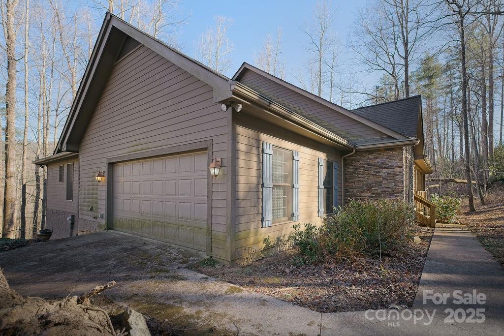 89 Clinchfield Gap Road