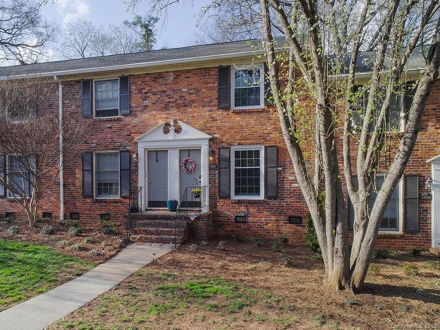 Adorable Cotswold townhome with nice updates in Desirable Cotswolds on Walker. This one will not last long with new HVAC, fresh paint, newly refinished hardwoods, true exposed brick in half bath and stairway, newer roof. Only half bath in neighborhood. Stackable washer/dryer convey with acceptable offer. Fresh paint and very well maintained. The updated bath is perfect as well with beautiful white subway tile and more exposed brick. This is one of only 6 or so units have 4x5 storage unit that is deeded with the property and one of two units in entire complex with new windows.