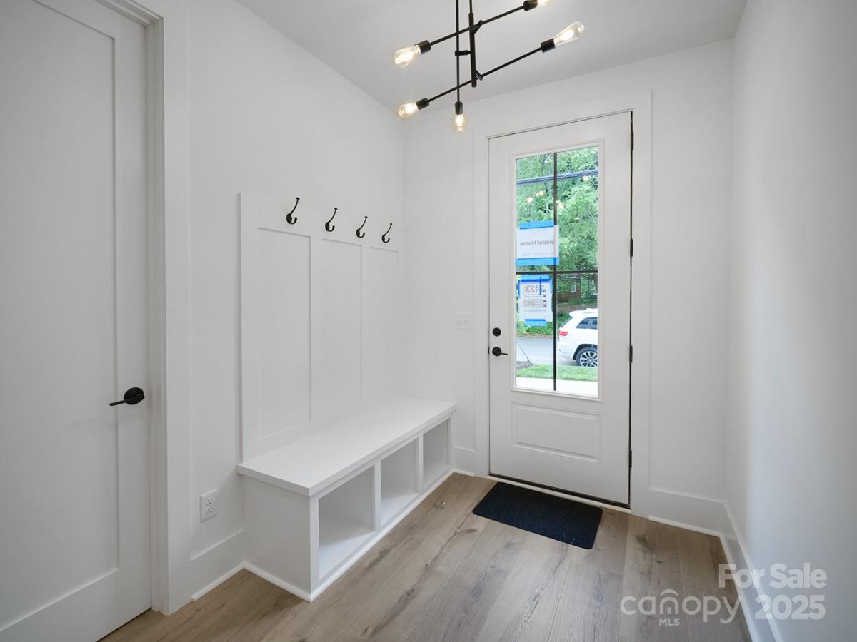 2538 Park Rose Lane 10