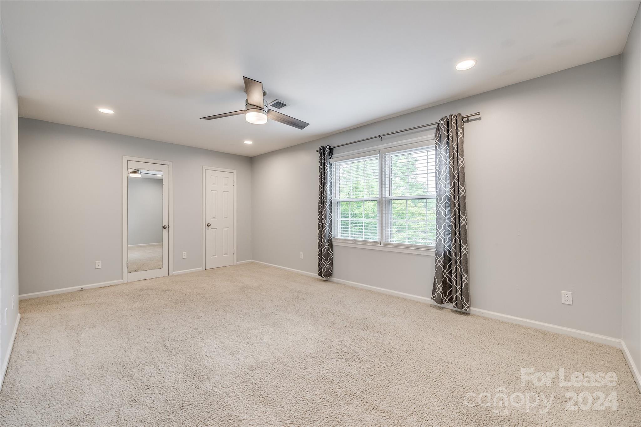 Olde Georgetown - Residential Lease