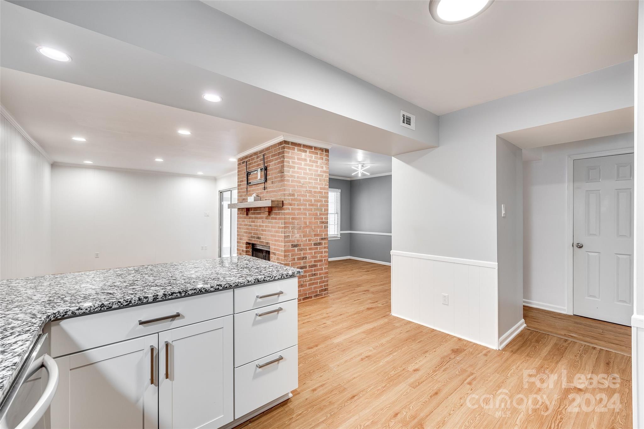 Olde Georgetown - Residential Lease