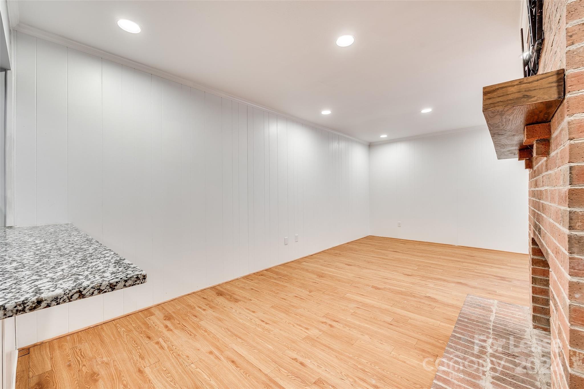 Olde Georgetown - Residential Lease