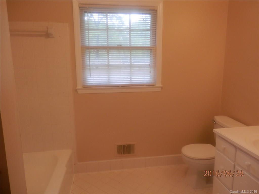 Hidden Valley - Residential Lease