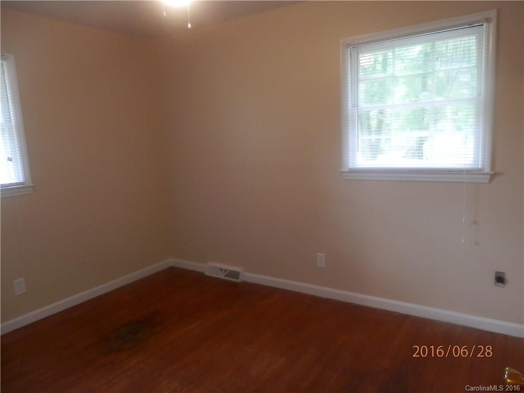 Hidden Valley - Residential Lease