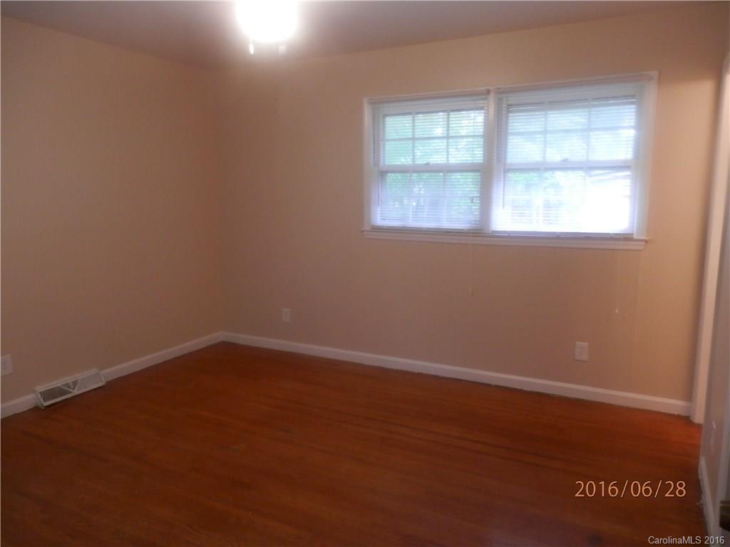 Hidden Valley - Residential Lease