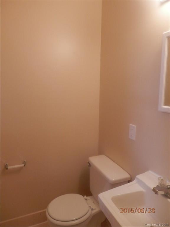 Hidden Valley - Residential Lease