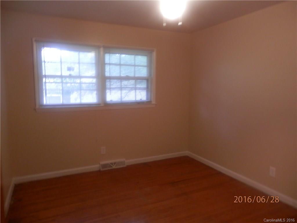 Hidden Valley - Residential Lease