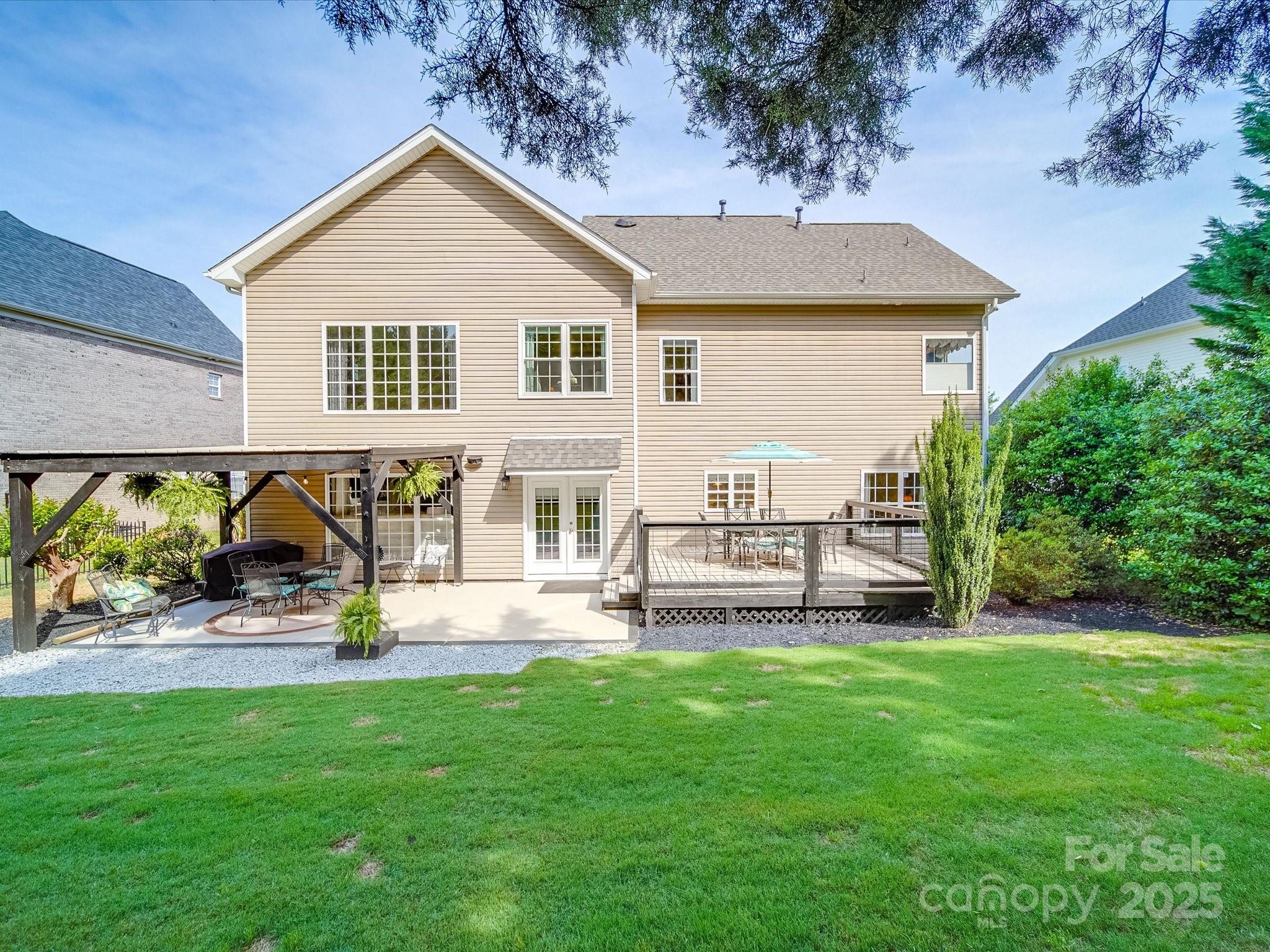 1103 Cooper Lane