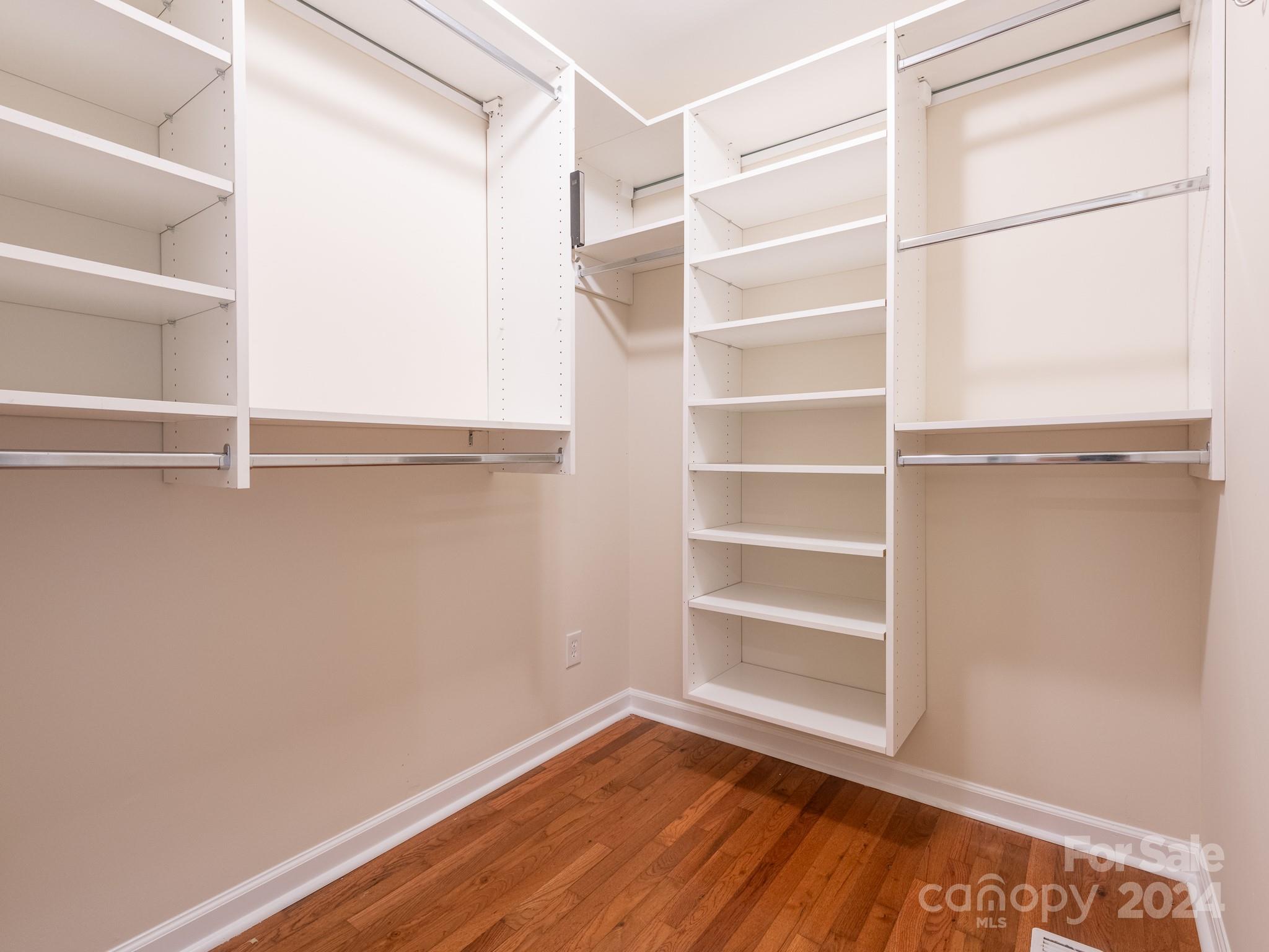 Heritage Woods - Residential