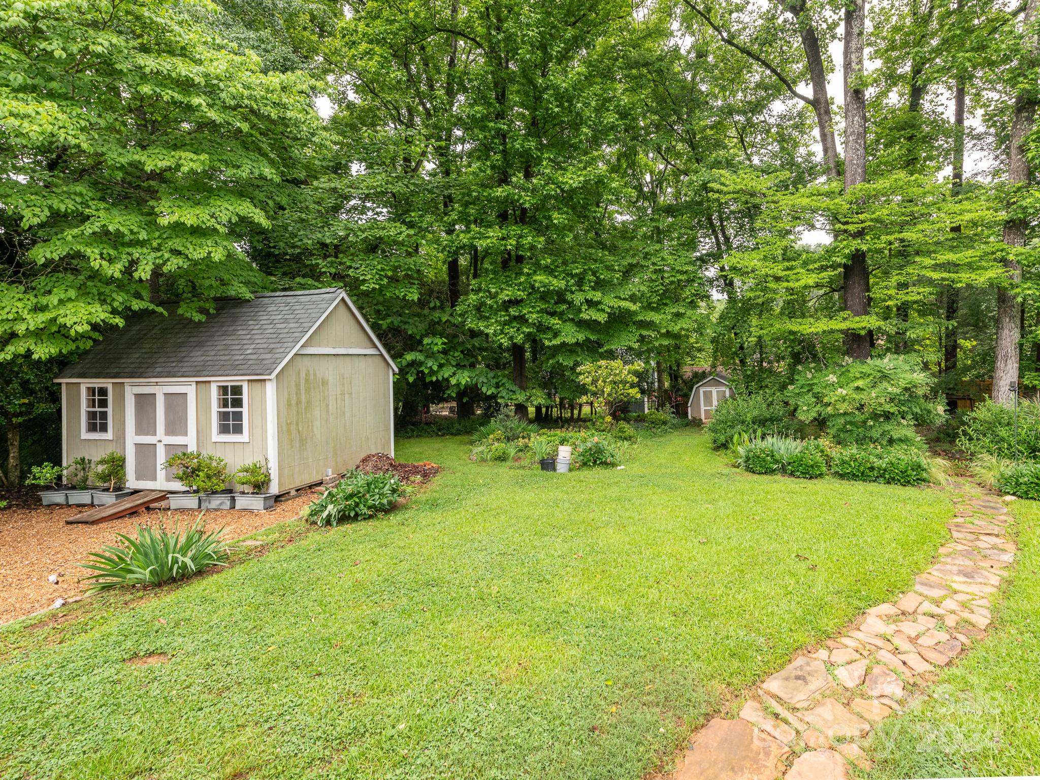 Heritage Woods - Residential