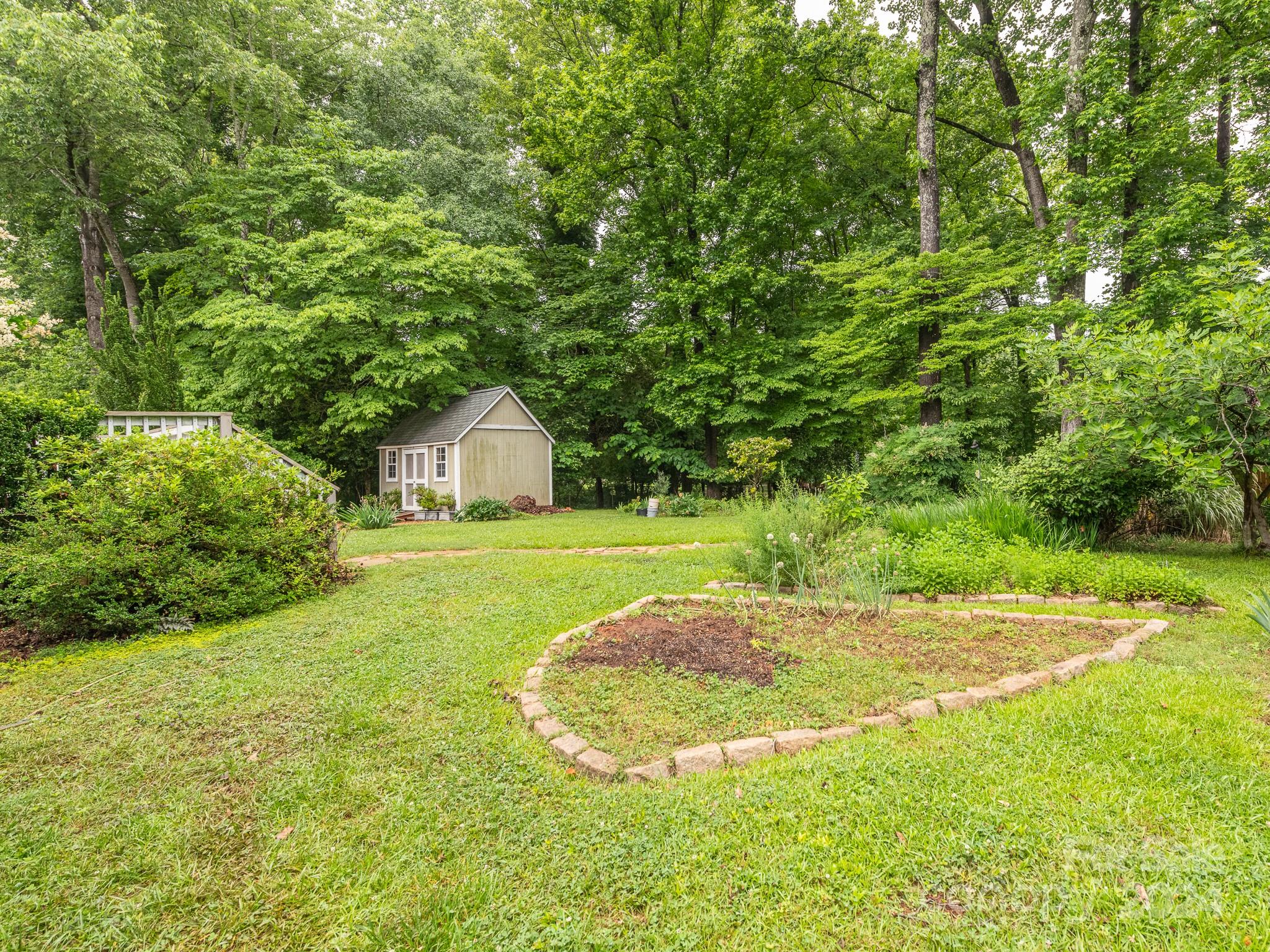 Heritage Woods - Residential