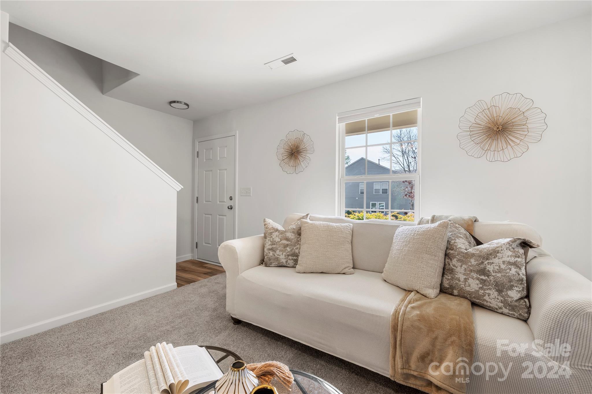 IRISH DOWNS - Residential