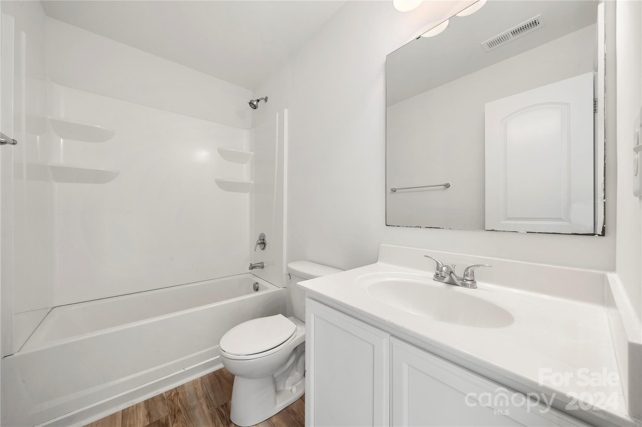 IRISH DOWNS - Residential