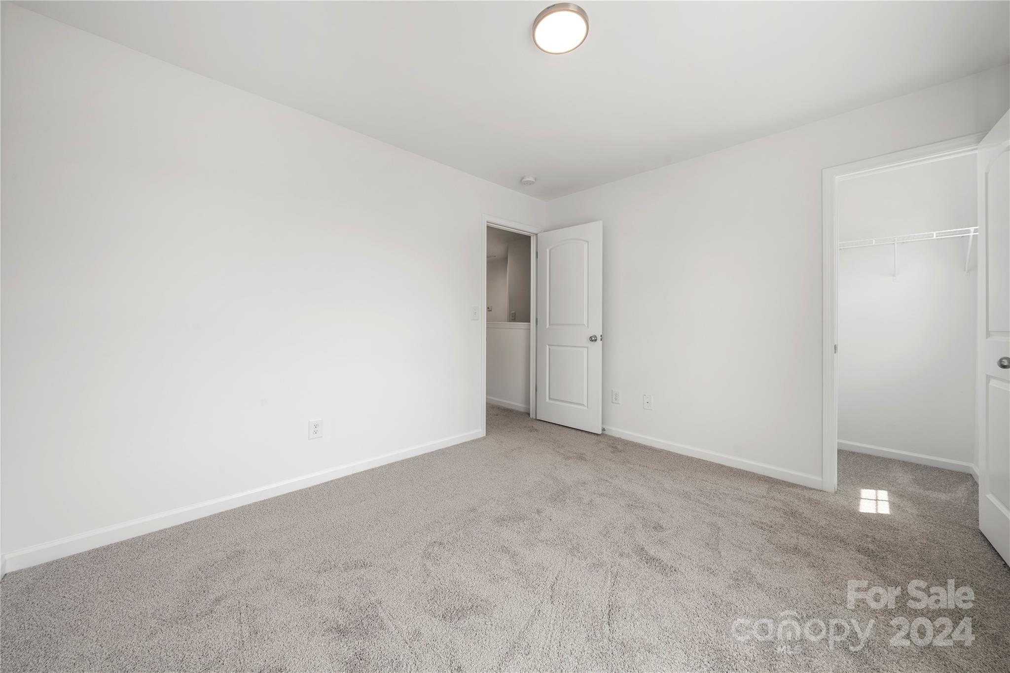 IRISH DOWNS - Residential