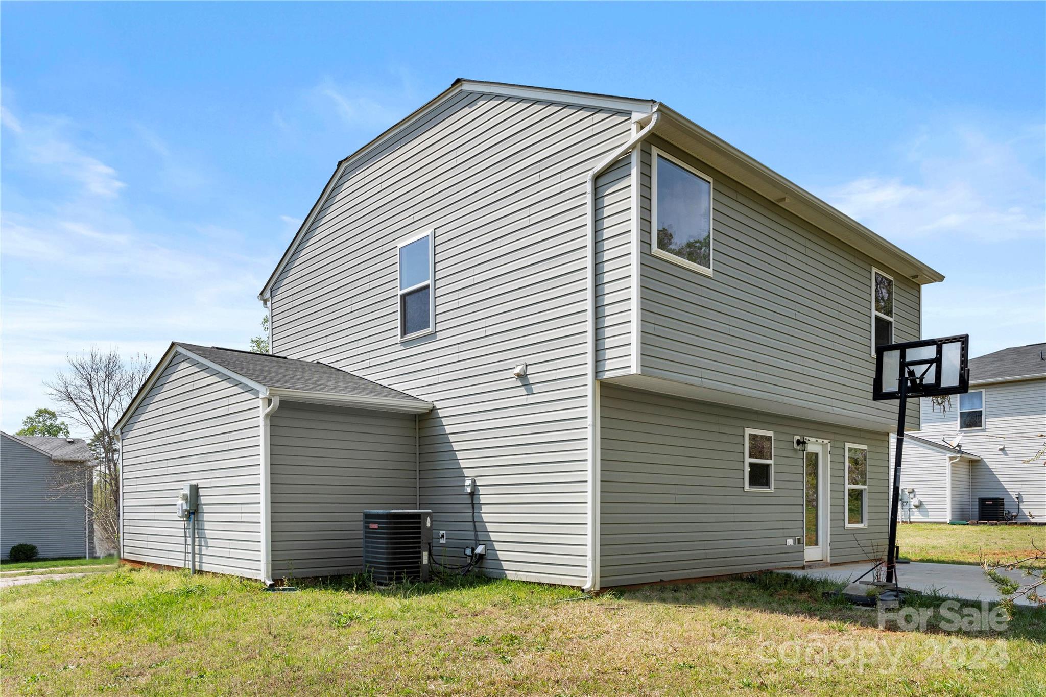 IRISH DOWNS - Residential