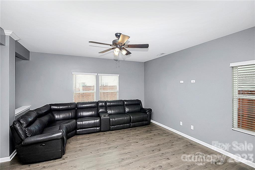 Fox Creek - Residential