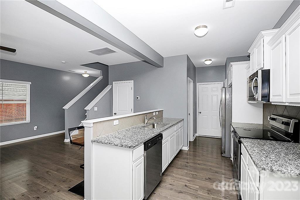 Fox Creek - Residential