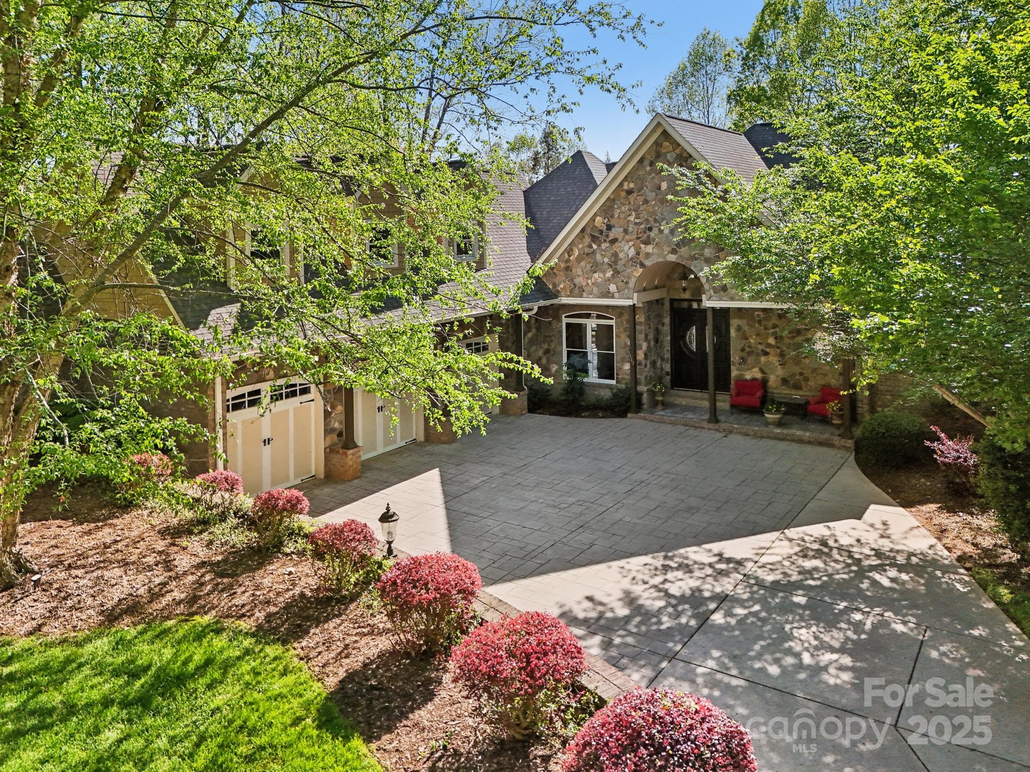 167 Maple View Drive