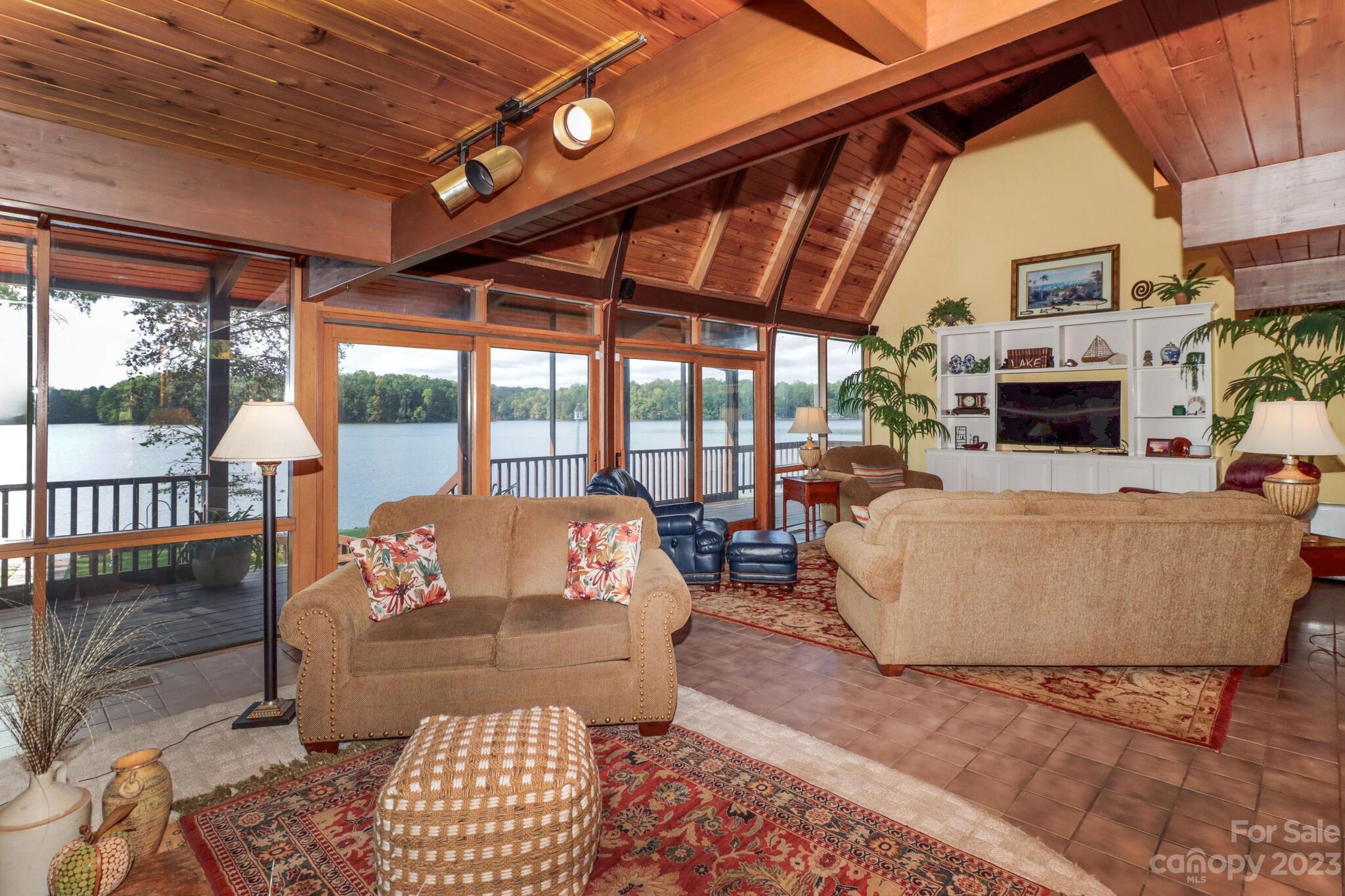 Anchor Downs - Residential