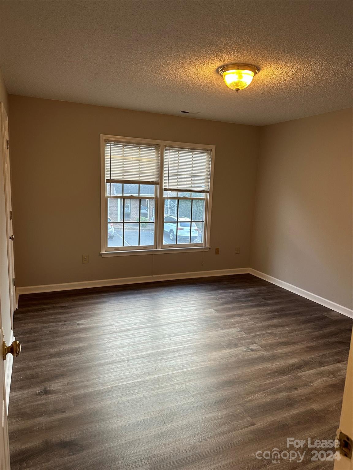 North Pointe - Residential Lease