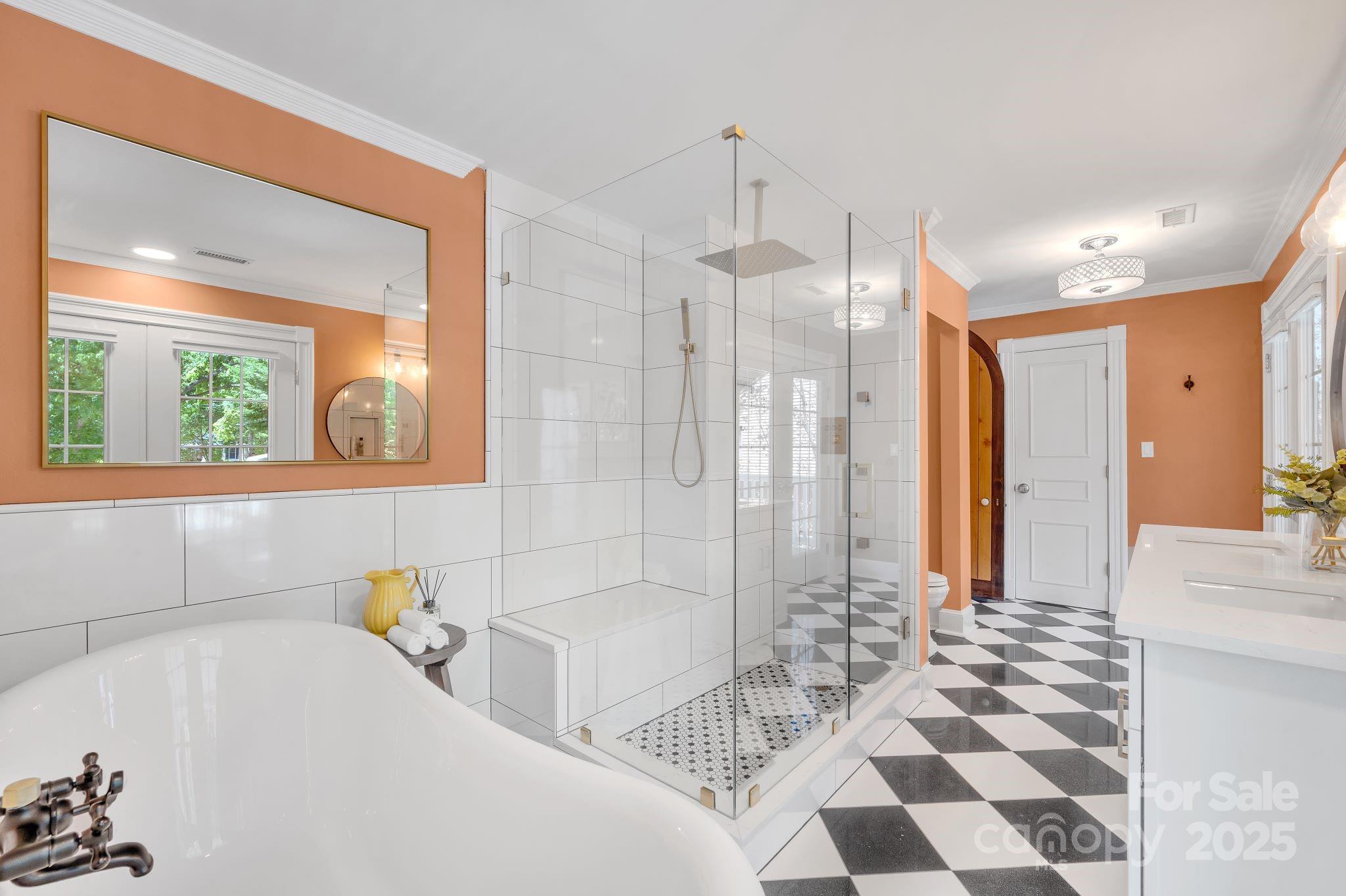 Malibu Pointe - Residential