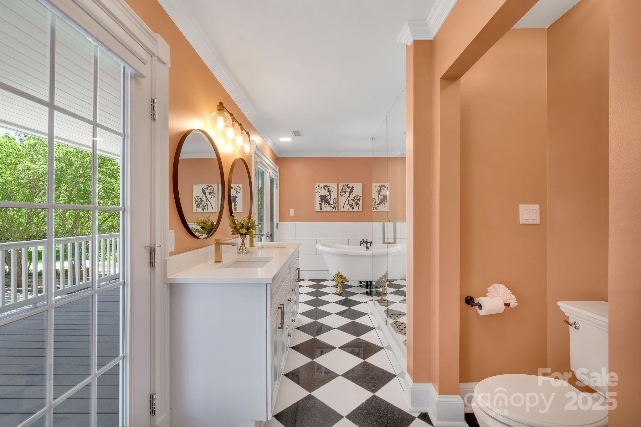 Malibu Pointe - Residential