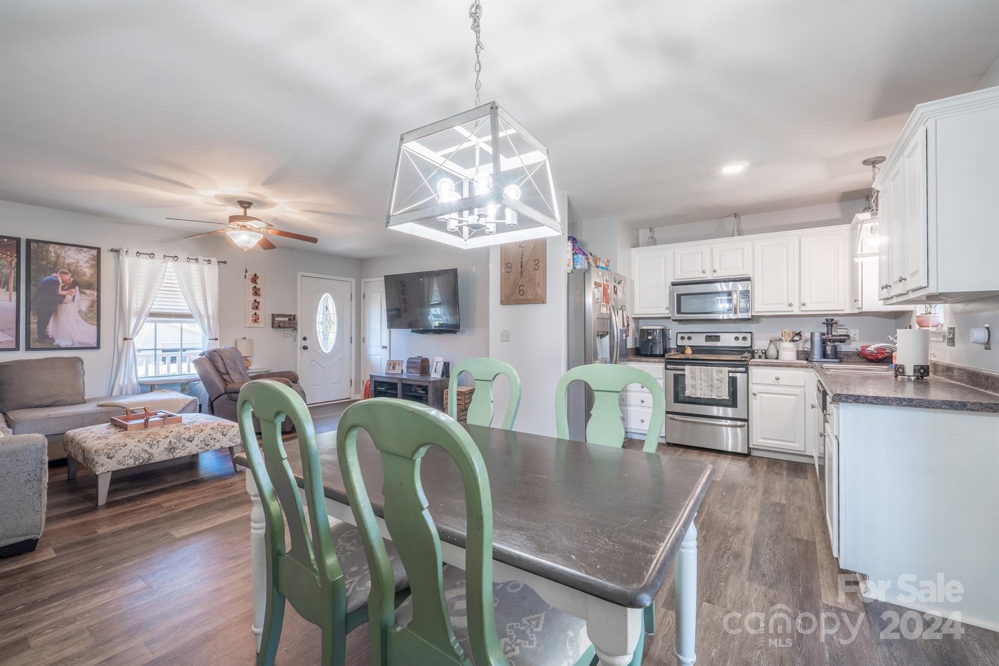 Cherry Winds - Residential