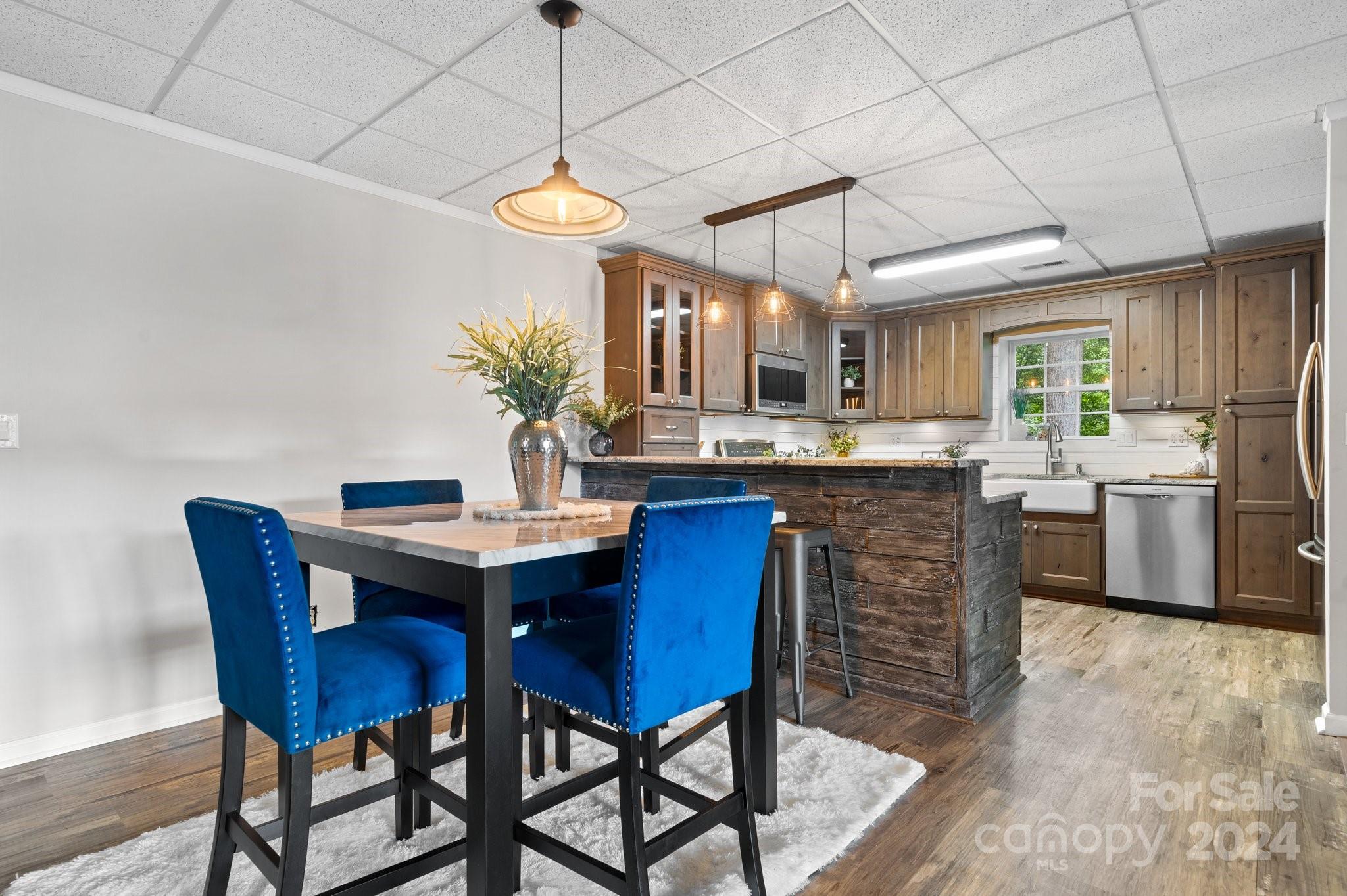 Knox Landing - Residential