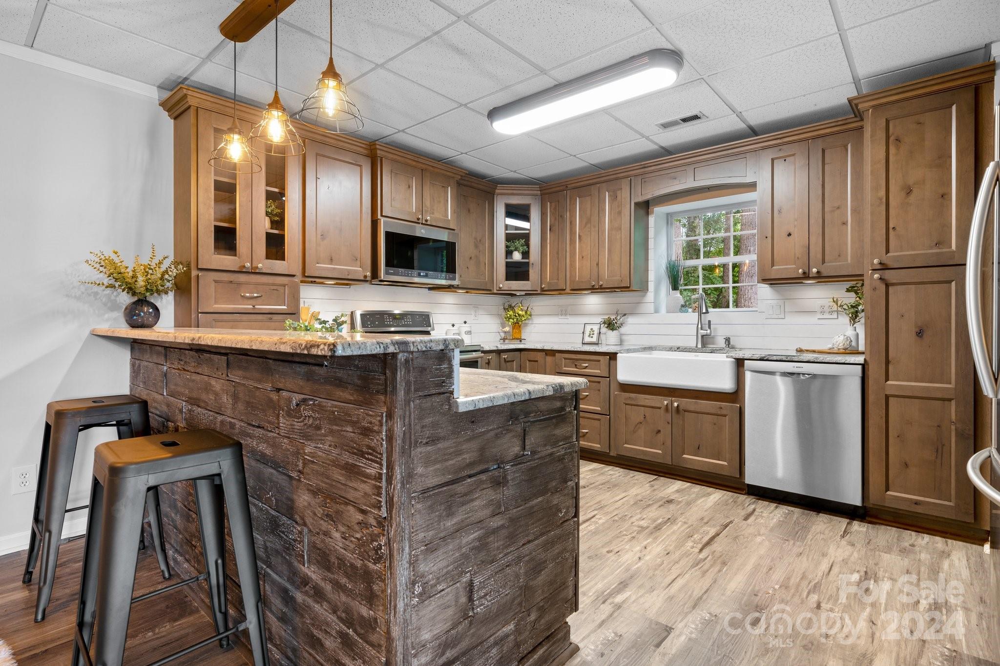 Knox Landing - Residential