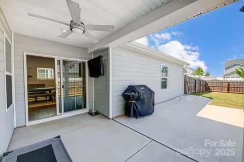 A home in Huntersville