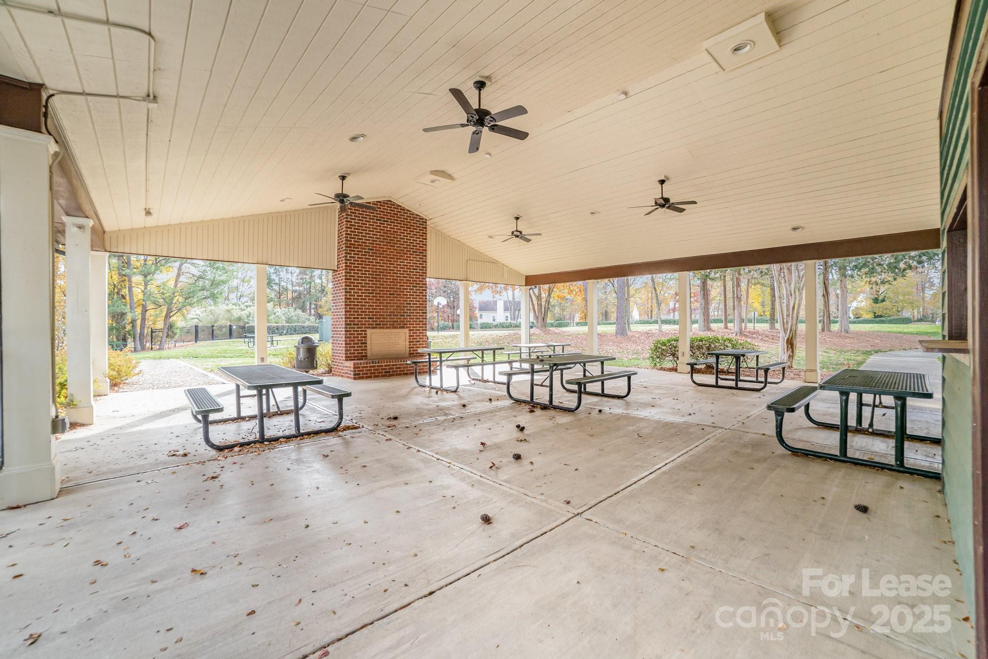 Highland Creek - Residential Lease