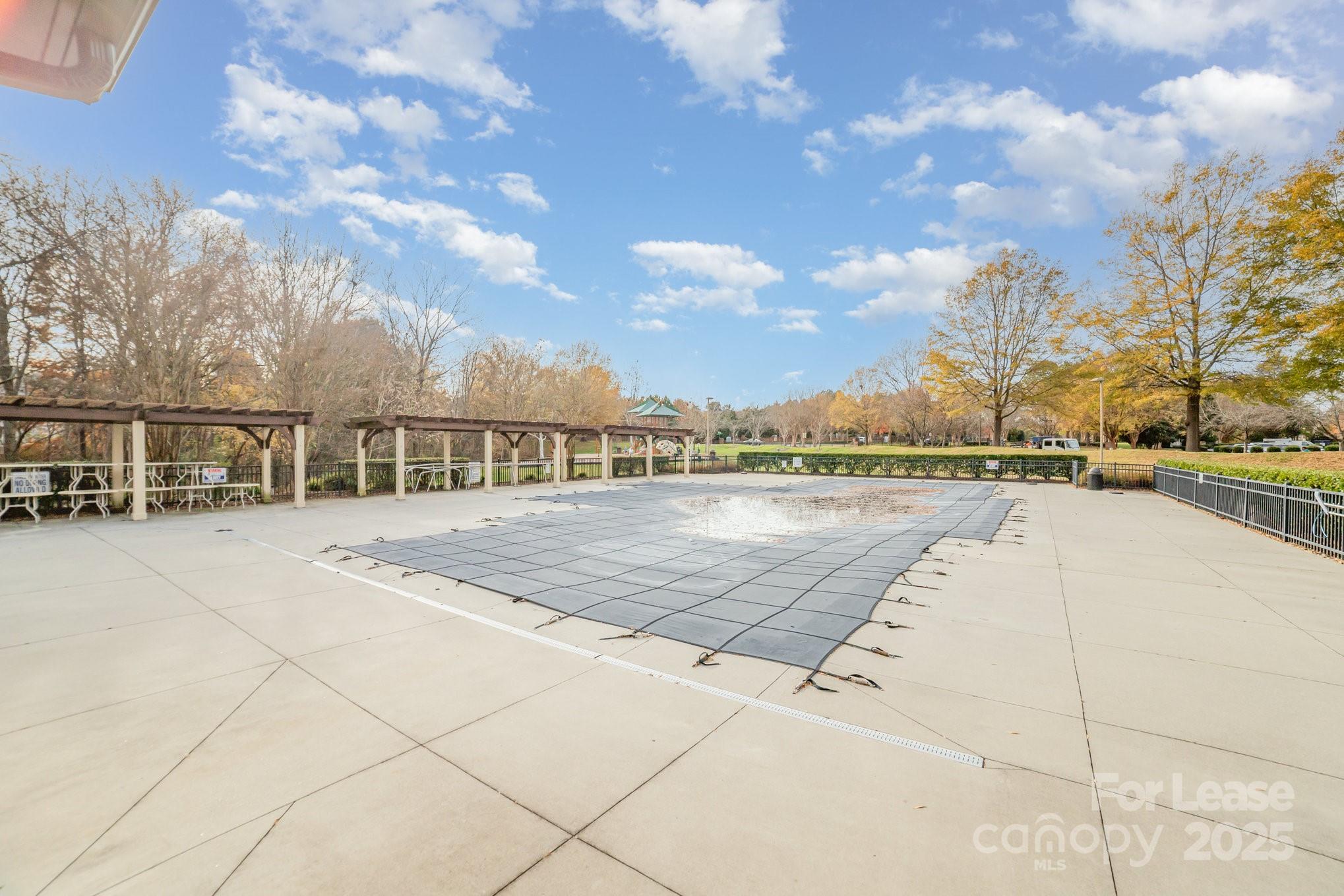 Highland Creek - Residential Lease