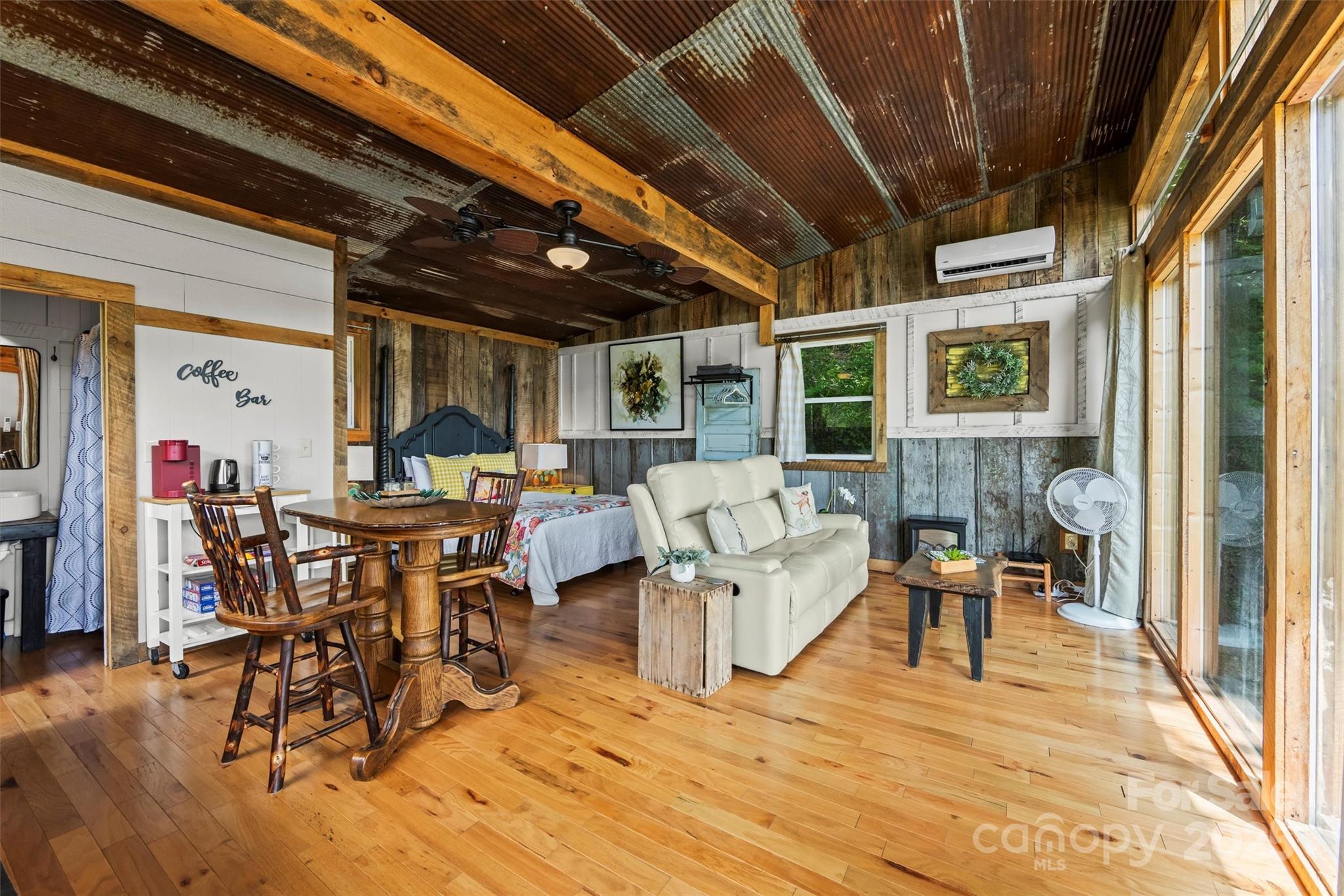 553 Paradise Mountain Road