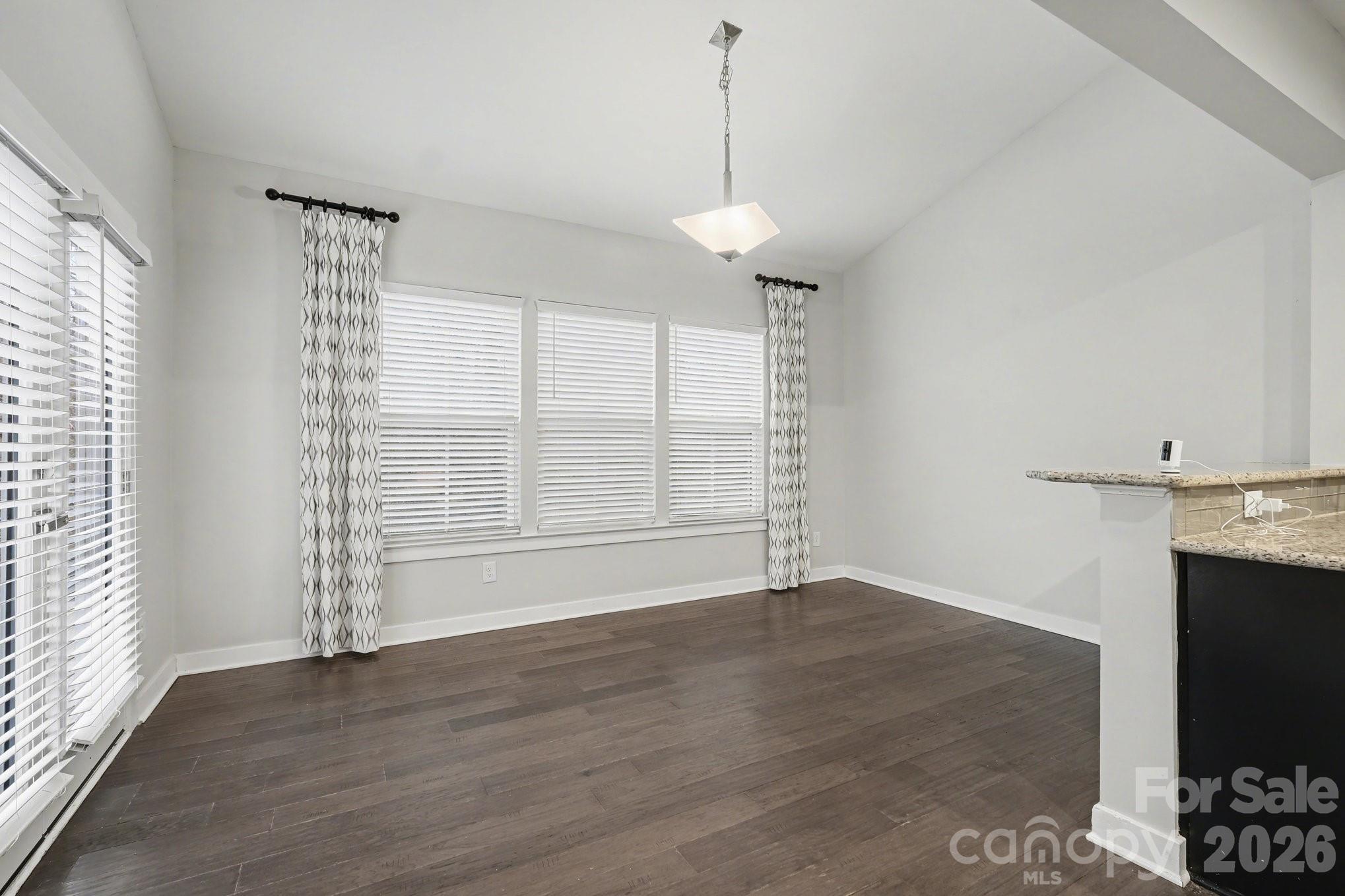 Holcomb Woods - Residential