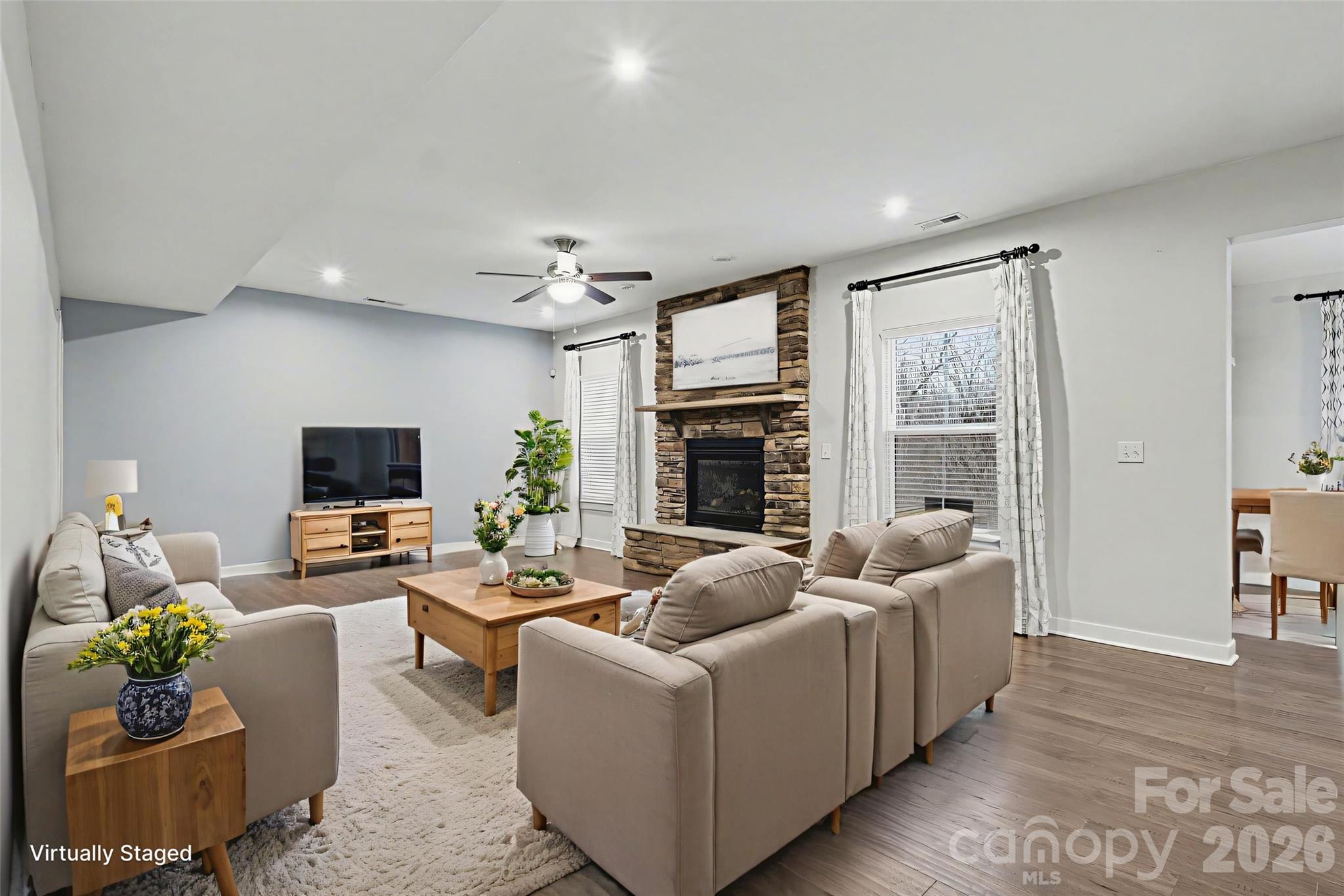 Holcomb Woods - Residential