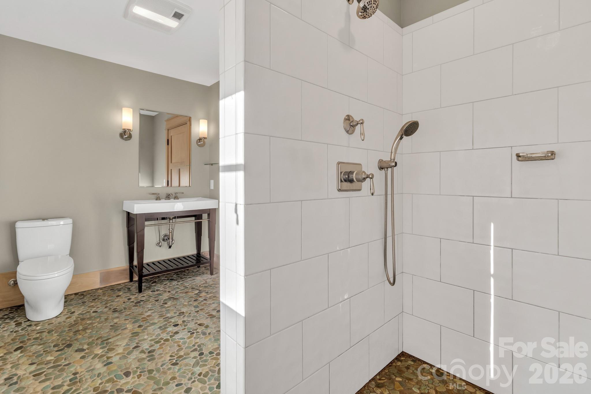 Creston - Residential