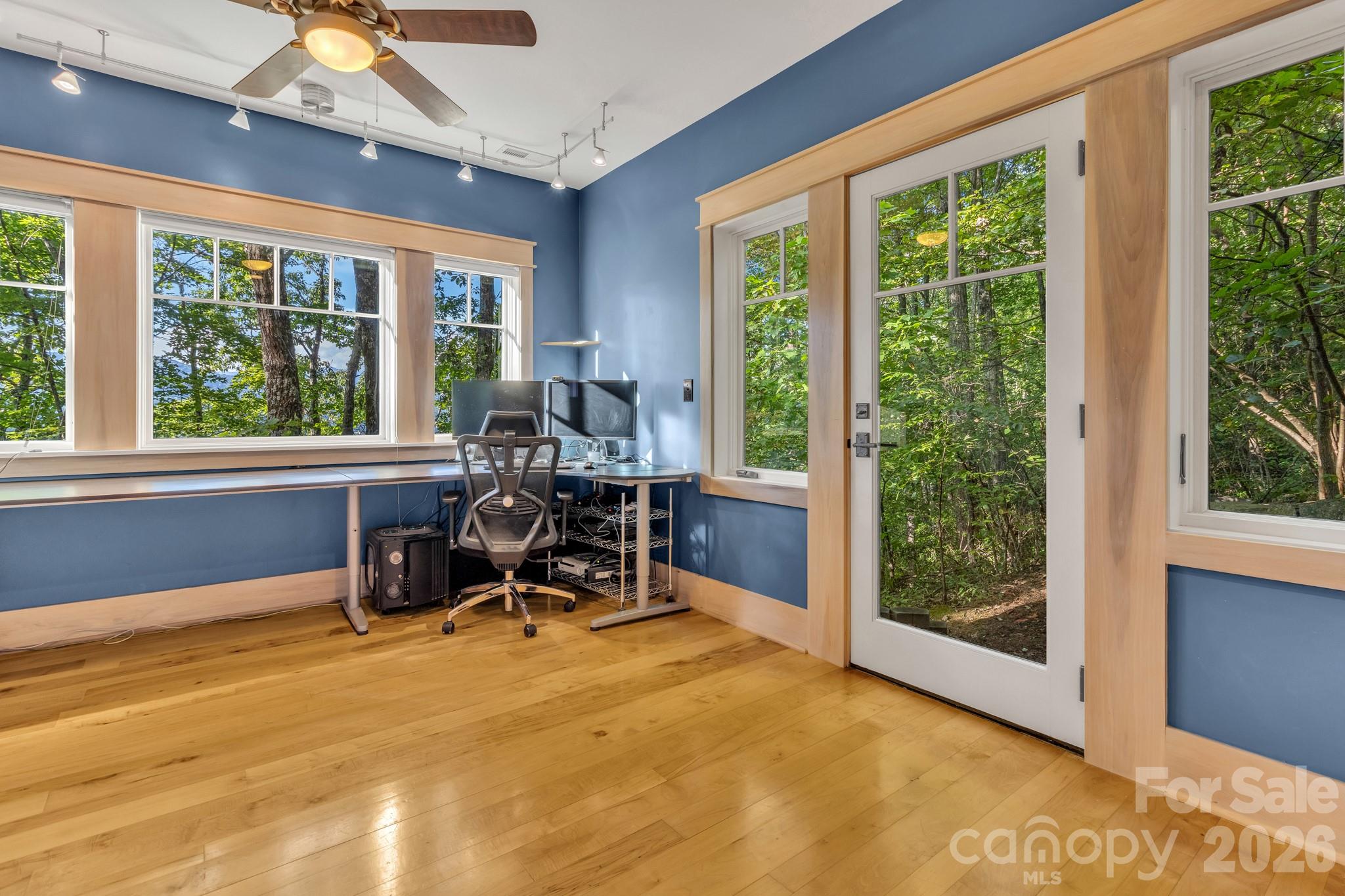 Creston - Residential