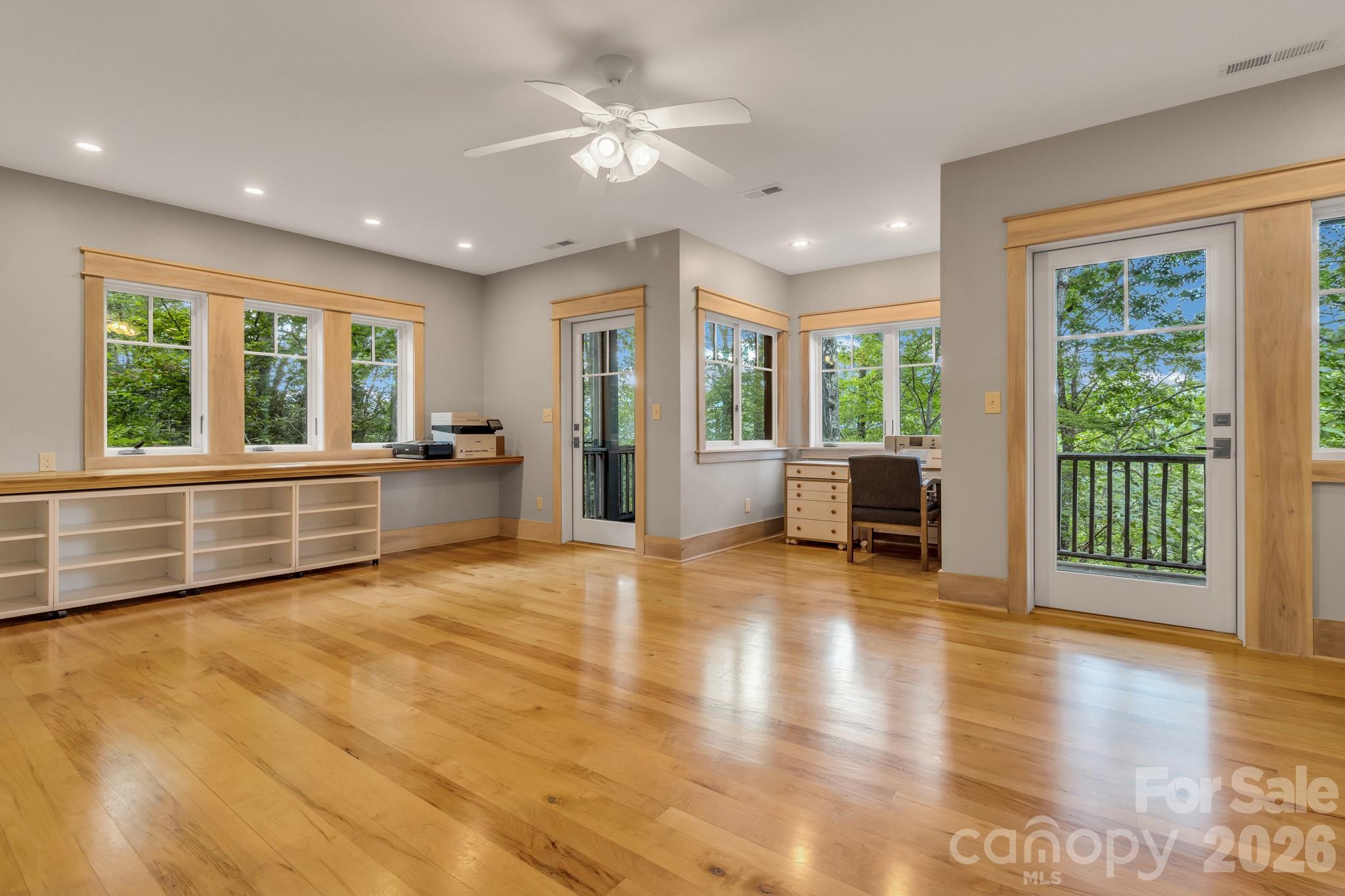 Creston - Residential