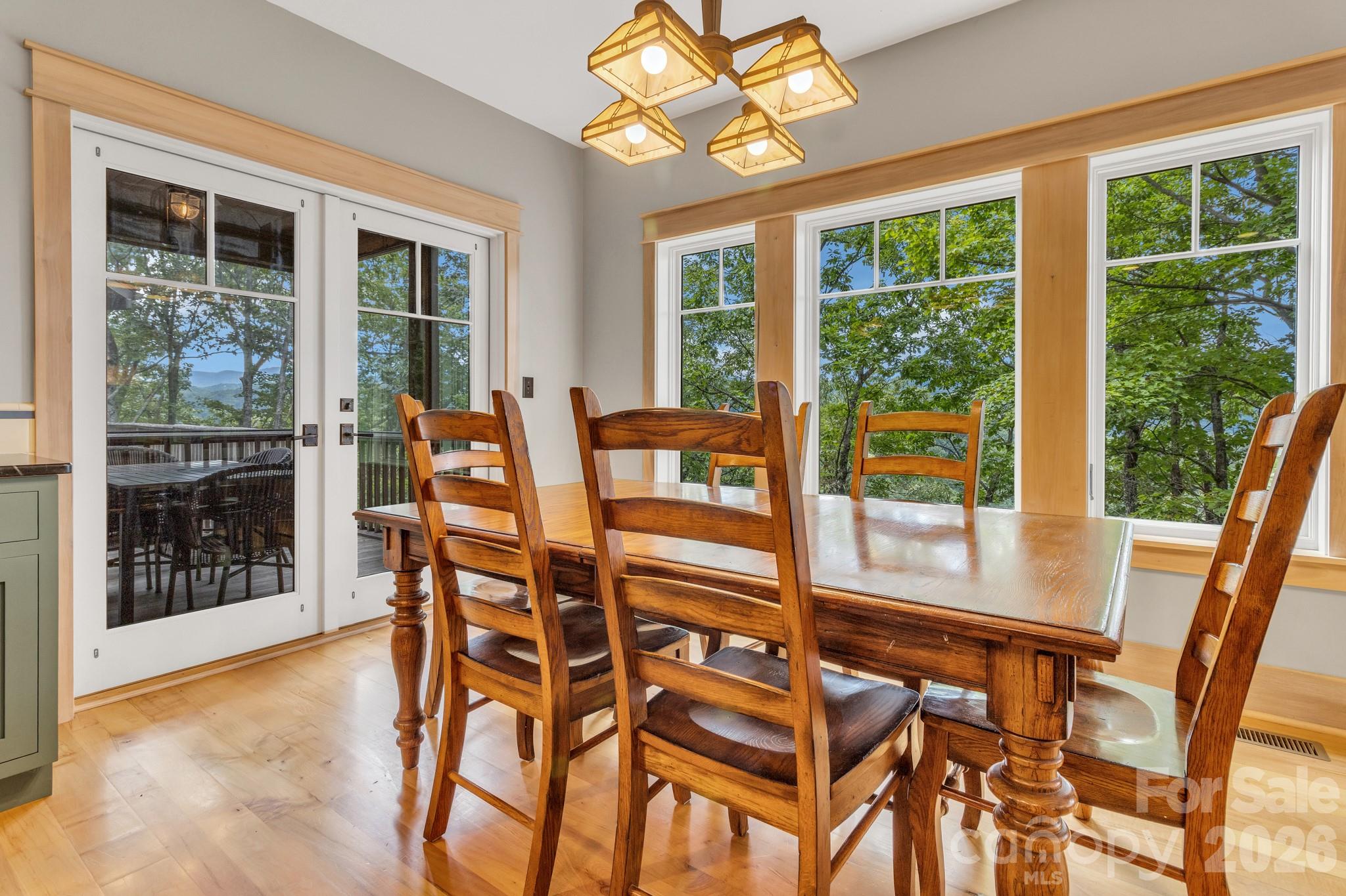 Creston - Residential