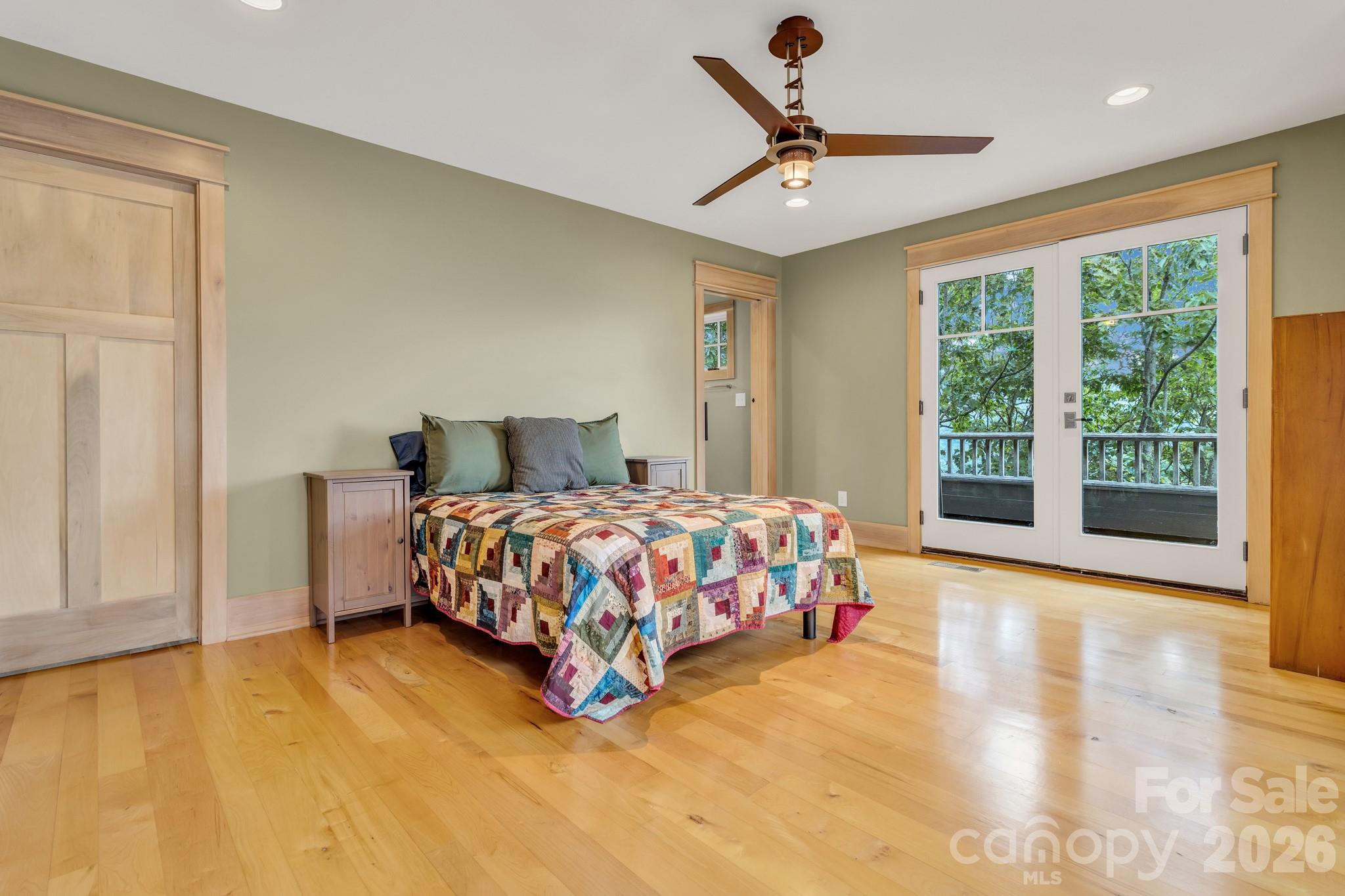 Creston - Residential