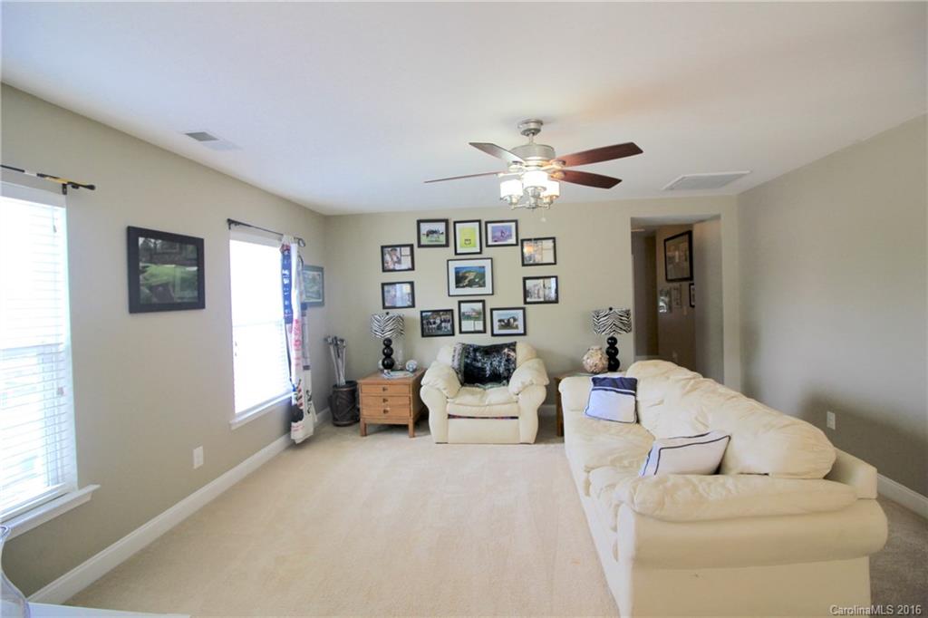 Madison Green - Residential