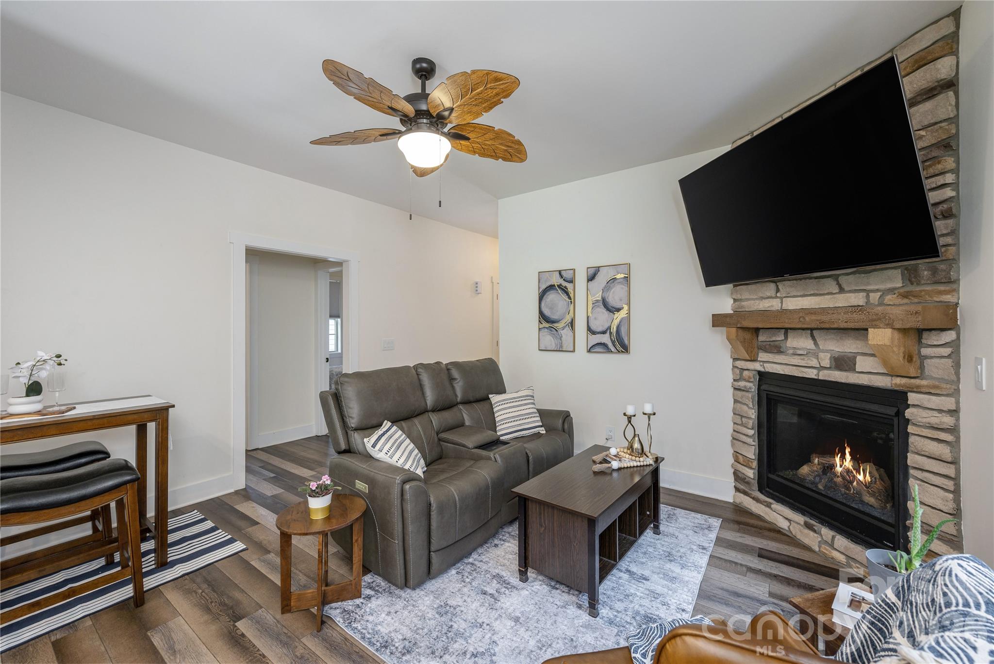 289 Cardwell Lane