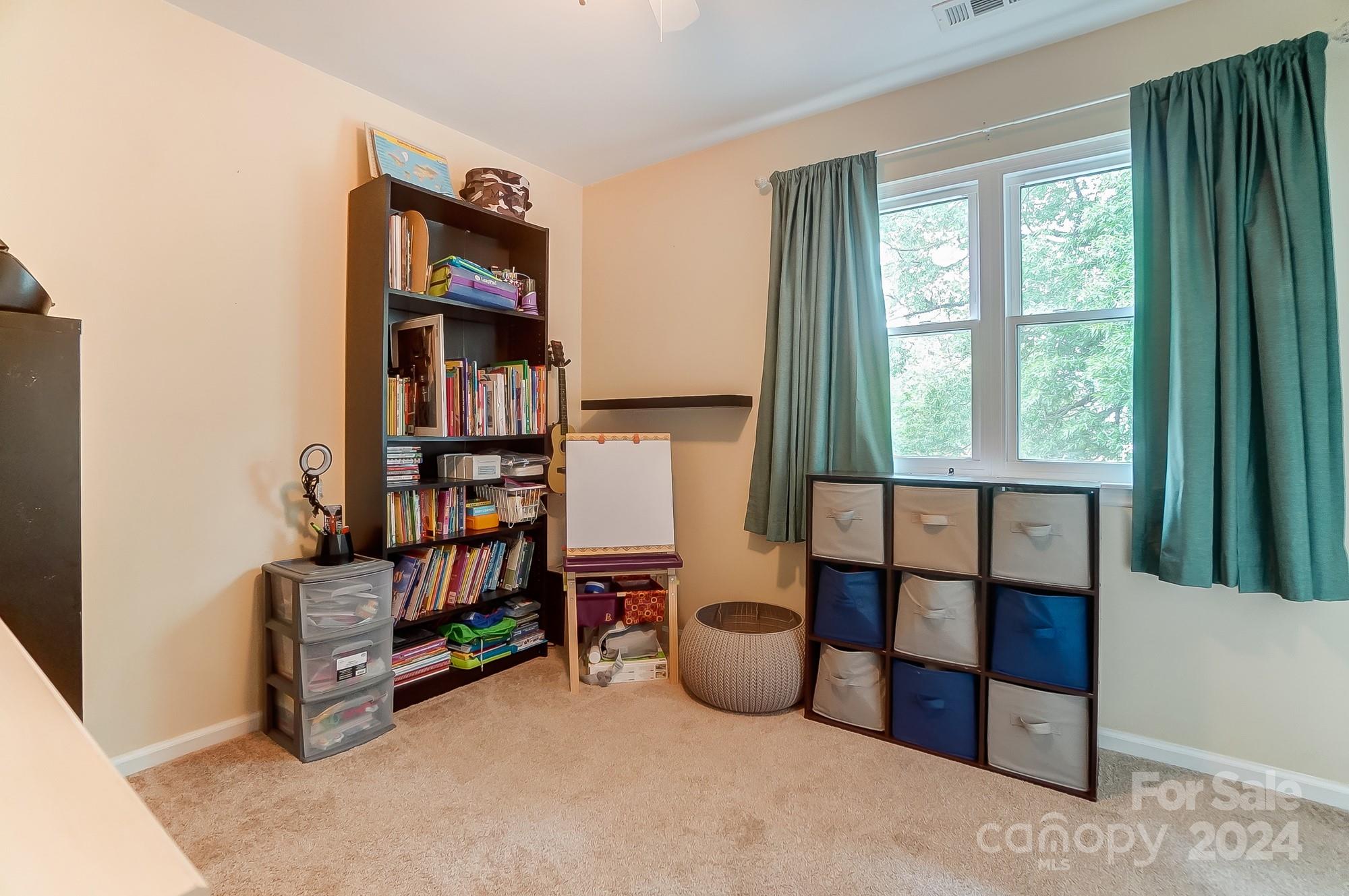 Planters Row - Residential